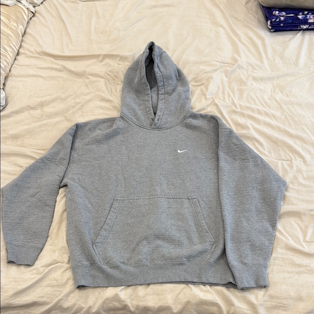 Nike Heather Gray Pullover Hoodie